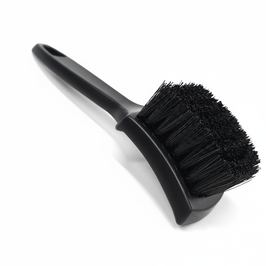 CARPET & UPHOLSTERY BRUSH